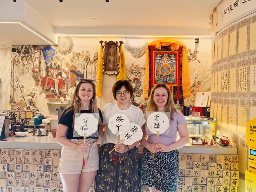 Xi'an Chinese Calligraphy Workshop: Ink Art & Tea Tasting - Tea, instruction, and the small-group advantage