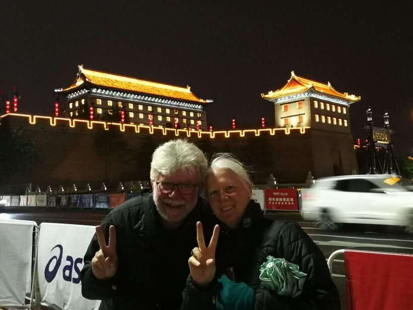 Xi'an: City Wall & Old Town Walking Tour w/ 10+ Food Tasting - Guide quality makes a difference, and it affects the rhythm