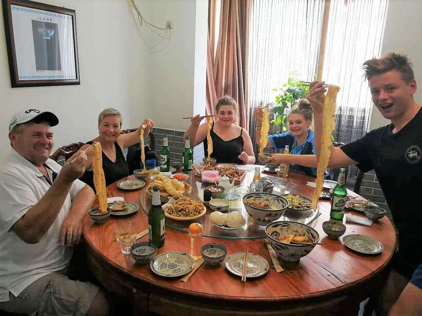 Xi'an: Custom-Made 2-Day Private Tour w/ Panda Center Option - Guide Quality and Pacing, What to Expect from Rosa and Pequi Style Service