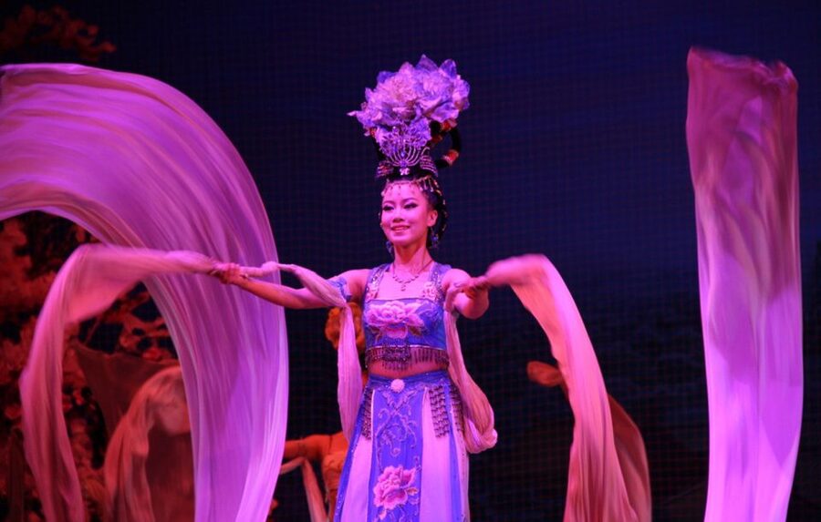 Xi’an: Great Tang Dynasty Night Show & Dumpling Meal Option - The evening schedule in real life: pickup, dumplings, then 7:30 PM