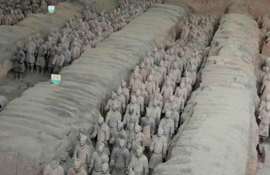 Xi'an: Half-Day Terracotta Warriors & Horses Museum Tour - Inside the Terracotta Warriors Museum, pits one to three