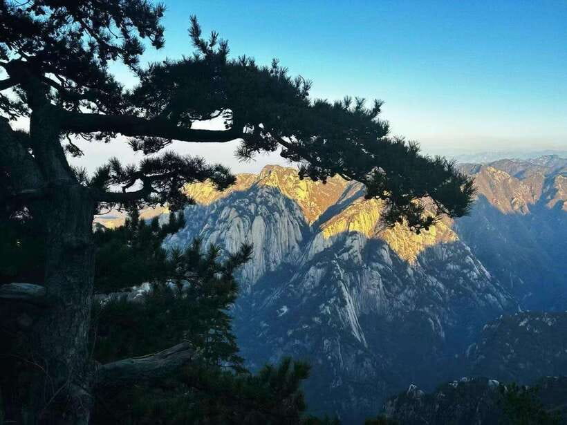 Xi'an: Hua Shan Mountain Private day Tour - What to Pack and How to Pace a 9 to 11 Hour Mountain Day