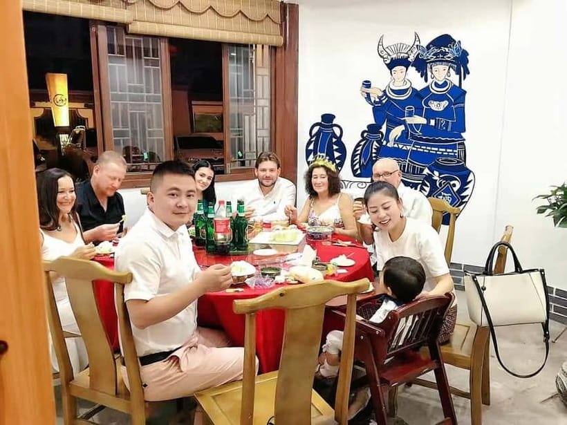 Xi'an in A Day: Terracotta Army+City Highlights+Family Lunch - City Wall Walk, a Break From Museum Time