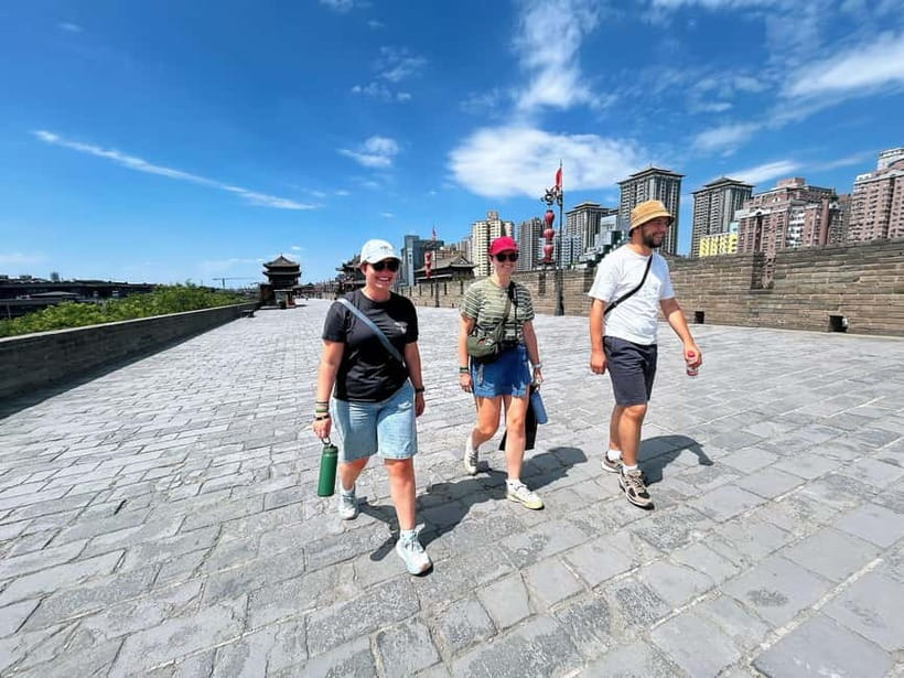 Xi'an: Morning Terracotta Army Tour with Local Family Lunch - Should You Book This Terracotta Army Morning with Local Lunch?