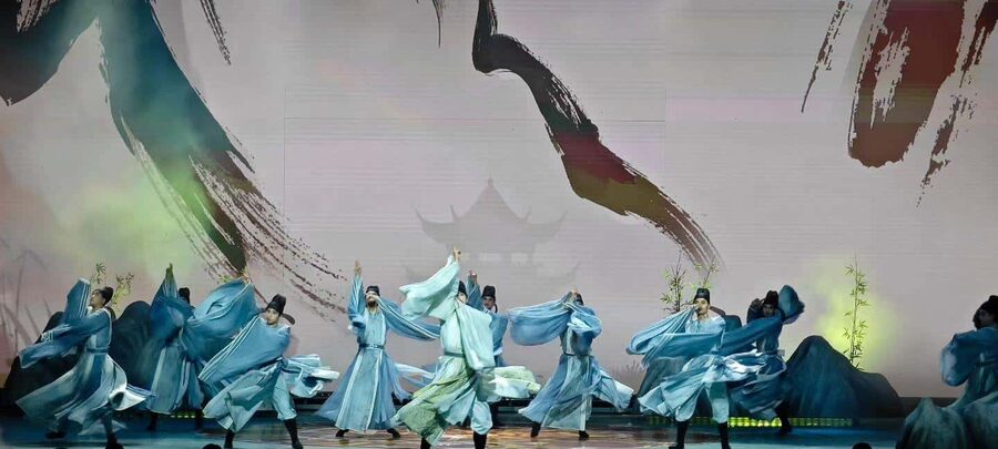 Xi'an: Tang Dynasty Music and Dance Show with Round Trip Transfer - Dumpling feast option: 12+ stuffed types plus meat, veg, and vegetarian choices