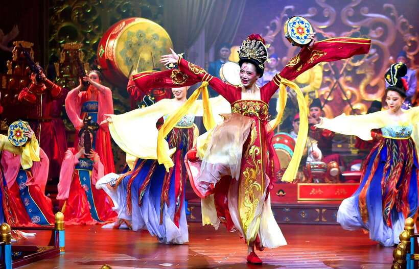 Xi'An: Tang Dynasty Show Ticket w/ Transfer or Dinner - Tang Dynasty Palace logistics: Getting there without a headache