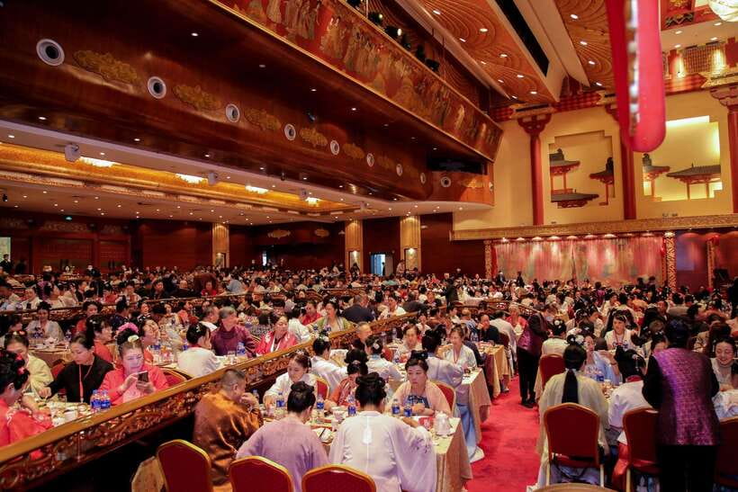Xi'an: Tang Dynasty Show Tickets Booking - Tang Dynasty Music Palace: a real theater night in Xi’an