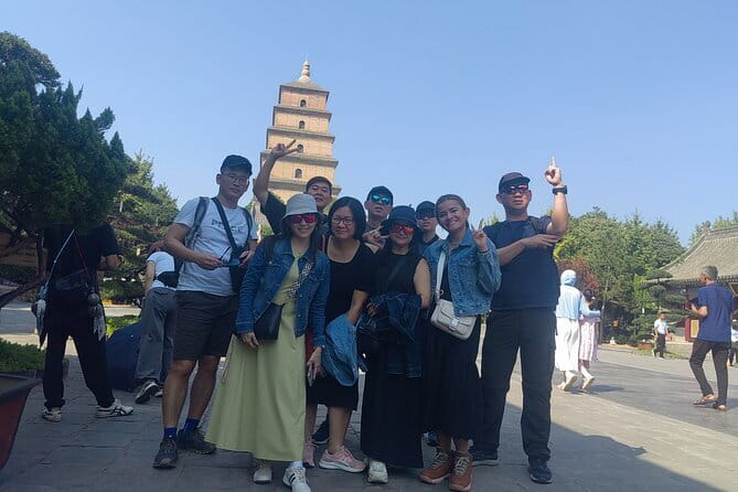 Xi'an: Terracotta Army, Big Goose Pagoda & City Wall Private Tour - Service details that can save you headaches
