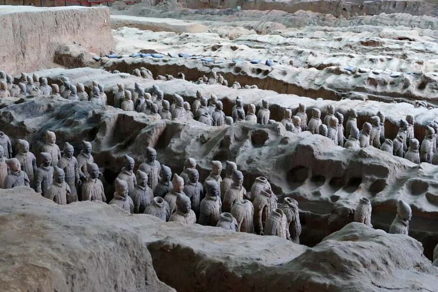 Xi'an: Terracotta Army Day Trip, Departs 8/9am Bus w/ Ticket - Inside the pits: what to focus on when you have limited time