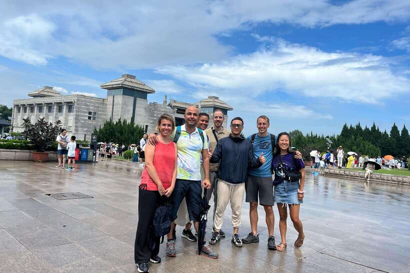 Xi'an: Terracotta Army Museum Group Tour - Inside the museum: what 2.5 hours should feel like