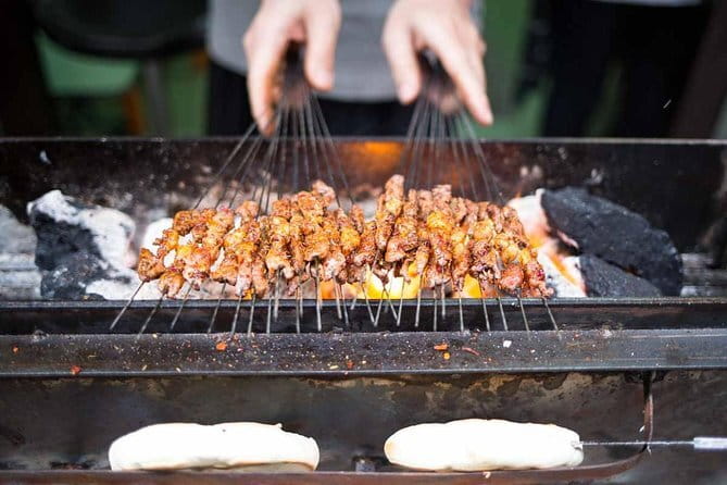 Xi'an Vegetarian Food Tour - Muslim Quarter Food Time: Street Eats Built for Vegetarian Finds
