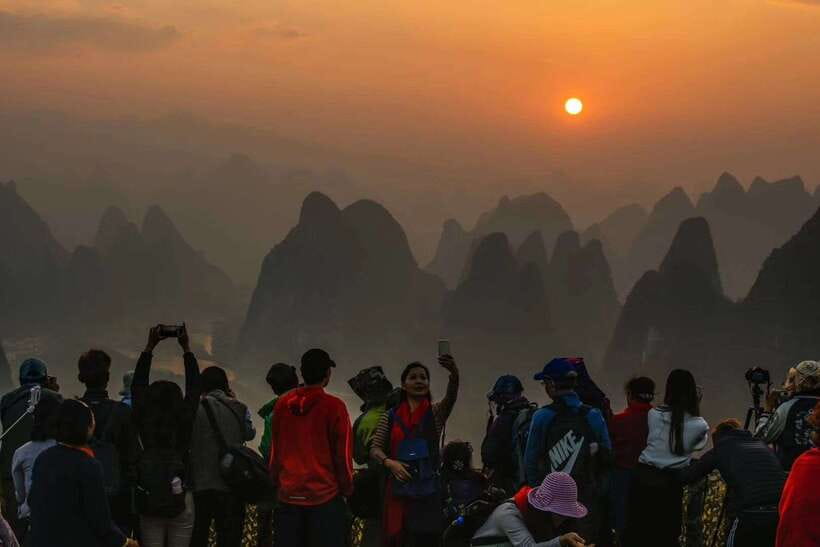 Yangshuo/Guilin: Full- or Half-Day Xianggong Hill Sunrise - Tips to make your sunrise watch feel worth it