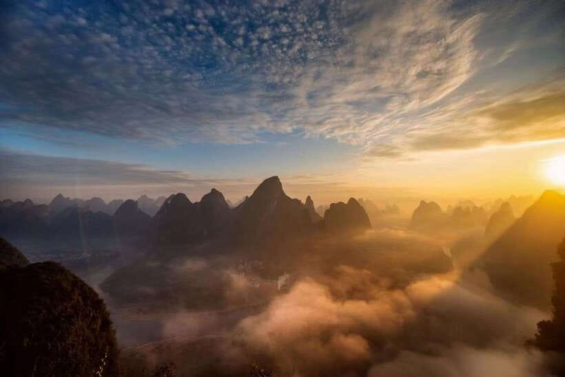 Yangshuo/Guilin: Full- or Half-Day Xianggong Hill Sunrise - Boat time on the river: why it can be a great pairing