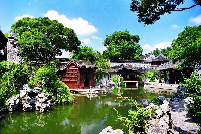 Zhouzhuang and Tongli Self-Guided Tour from Suzhou with Drop-off Options - A Suzhou water-town day without the transport headache