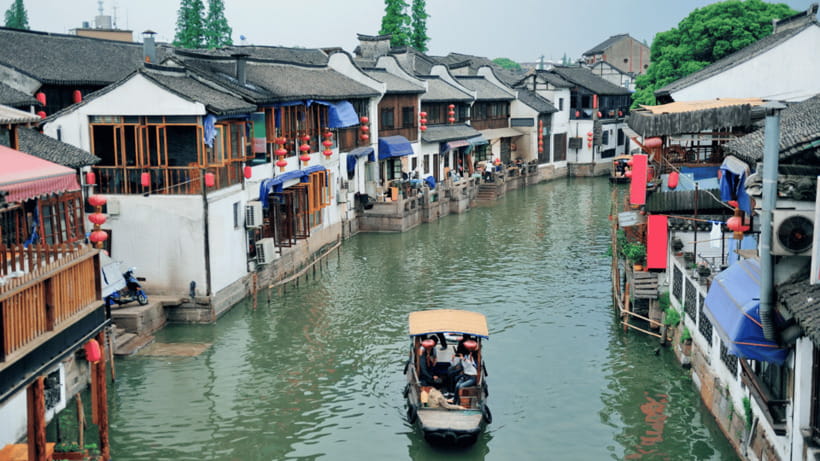 Zhujiajiao & Shanghai:Private Day Tour Water Town to Skyline - Why Zhujiajiao Plus Shanghai Works So Well for Short Trips