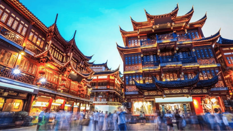 Zhujiajiao & Shanghai:Small Group Tour Water Town to Skyline - Zhujiajiao canals and bridges, with an optional boat ride