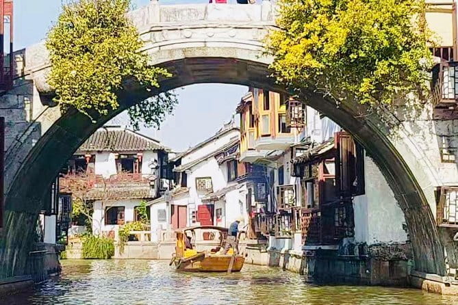Zhujiajiao Water Town and Shanghai City Highlights Private Day Tour - Key Things I’d Prioritize on This Day Tour